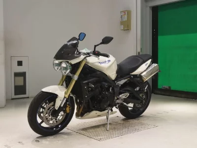 Triumph TRIUMPH STREET TRIPLE