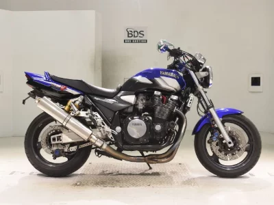 Yamaha XJR1300