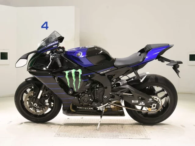 Yamaha YZF-R1 2021