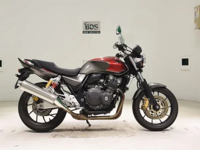 Honda CB400SFV-4