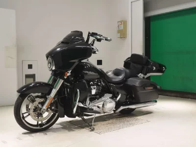 Harley-Davidson  HARLEY FLHXS1750