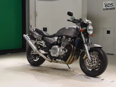 Yamaha XJR1300