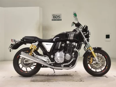 Honda CB1100RS