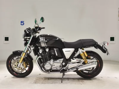 Honda CB1100RS