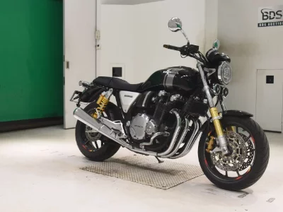 Honda CB1100RS