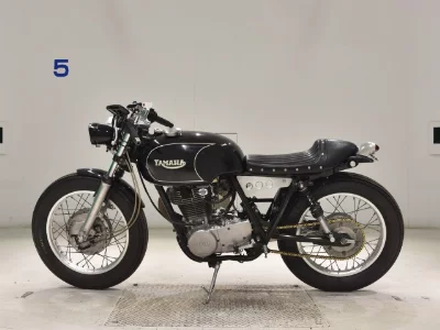 Yamaha SR400-2