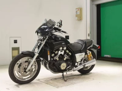 Yamaha V-MAX