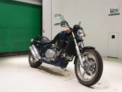 Honda V45 MAGNA