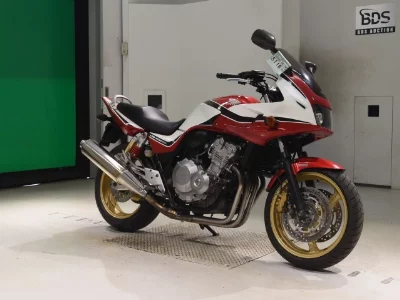 Honda CB400SFV-4 BOLDORABS