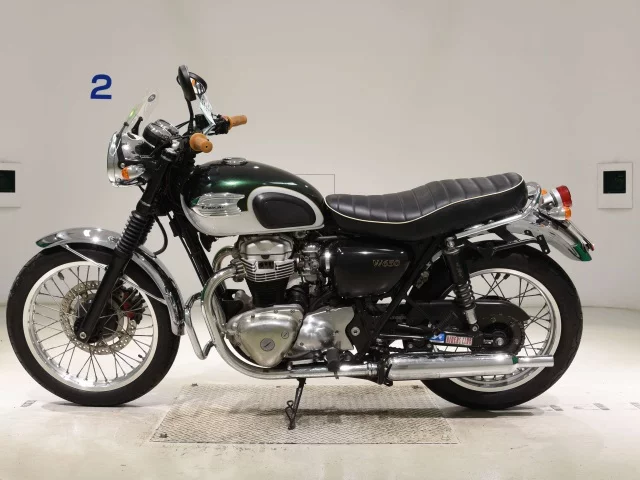 Kawasaki W650  с аукциона в Японии