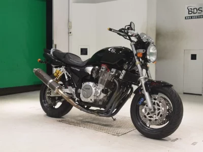 Yamaha XJR1300