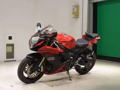 Suzuki GSX-R750