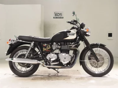 Triumph TRIUMPH BONNEVILLE T100