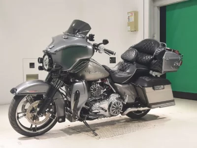 Harley-Davidson HARLEY FLHX1580