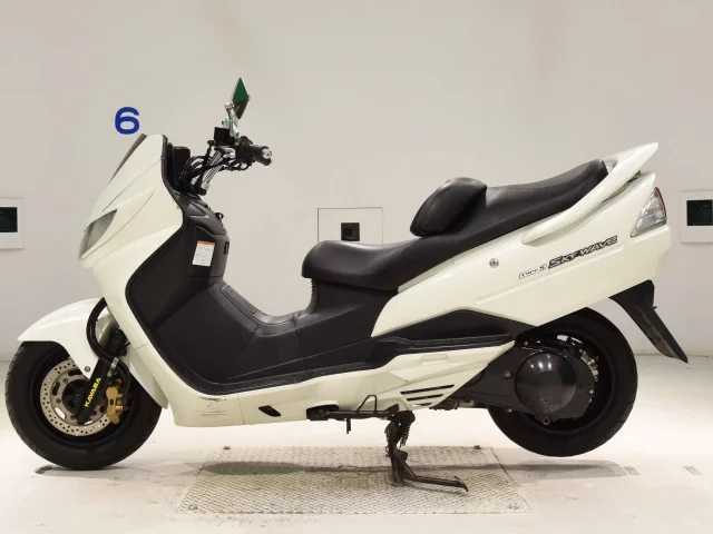 Suzuki SKYWAVE 250S  с аукциона в Японии