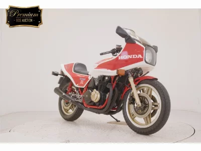 Honda CB1100R