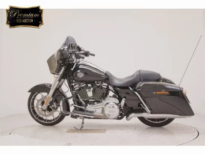 Harley-Davidson  HARLEY FLHXS1870