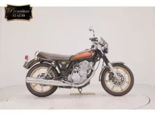 Yamaha SR400-5 2021