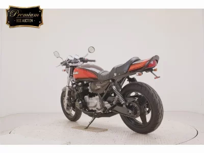 Kawasaki ZEPHYR750