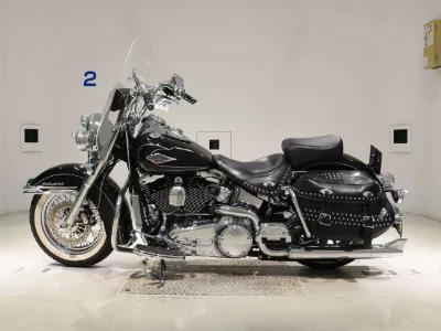 Harley-Davidson HARLEY FLSTC1580