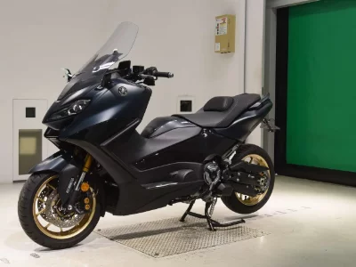 Yamaha T-MAX560T