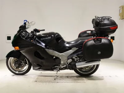 Kawasaki ZZR1100