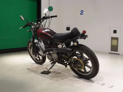Yamaha SR400-2