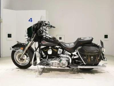 Harley-Davidson HARLEY FLSTC1340