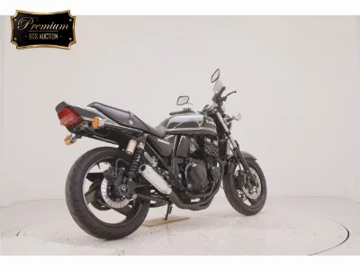 Kawasaki ZRX-2