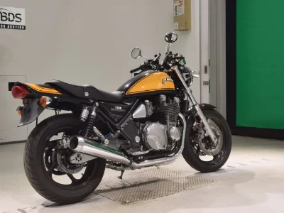 Kawasaki ZEPHYR1100