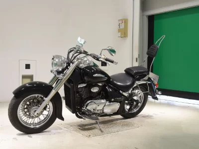 Suzuki INTRUDER 400 CLASSIC