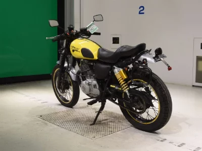 Suzuki GLASS TRACKER BIG BOY