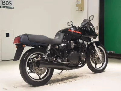 Suzuki GSX750S KATANA