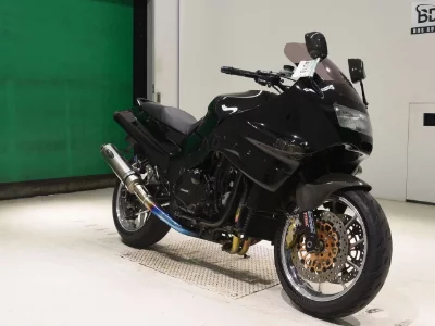 Kawasaki ZZR1100