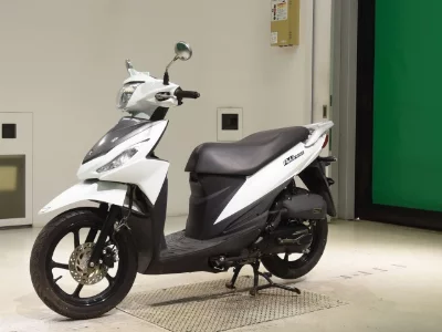 Suzuki ADDRESS110-2