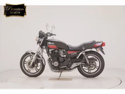 Yamaha XJ400 DIVERSION