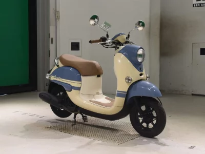 Yamaha VINO-4