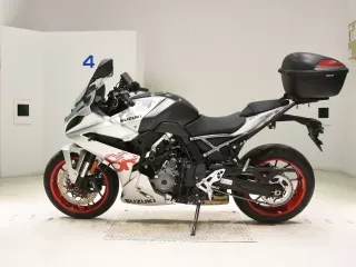Suzuki GSX-8R