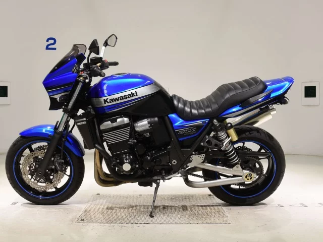 Kawasaki ZRX1200  с аукциона в Японии