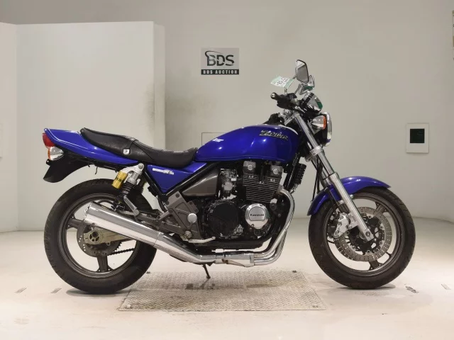 Kawasaki ZEPHYR400K лот № 0158 оценка 4  с аукциона в Японии 0