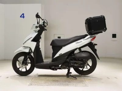 Suzuki ADDRESS110-2