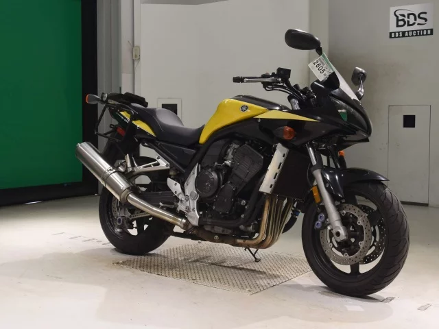 Yamaha FZS1000 FEATHER  с аукциона в Японии