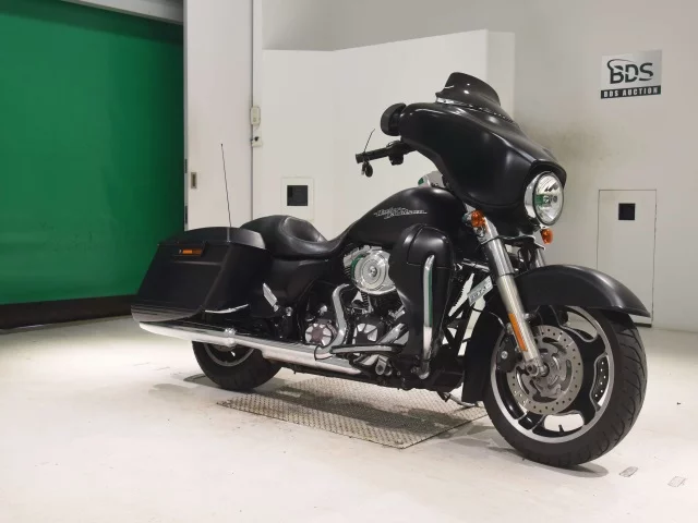 Harley-Davidson HARLEY FLHX1690  с аукциона в Японии
