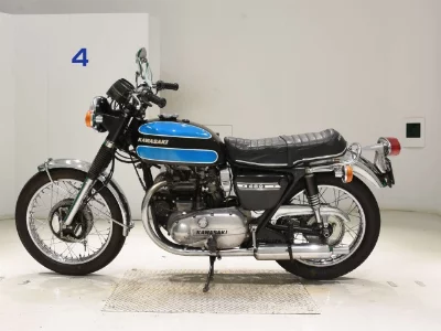 Мотоцикл из Японии Kawasaki W1SA