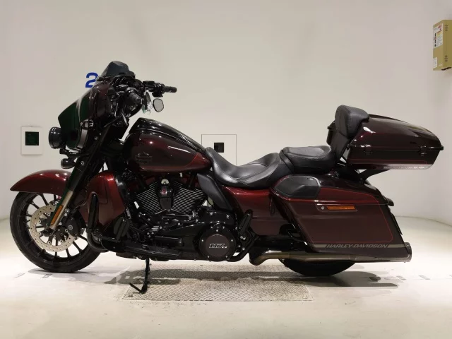Harley-Davidson HARLEY FLHXSE1920CVO  с аукциона в Японии