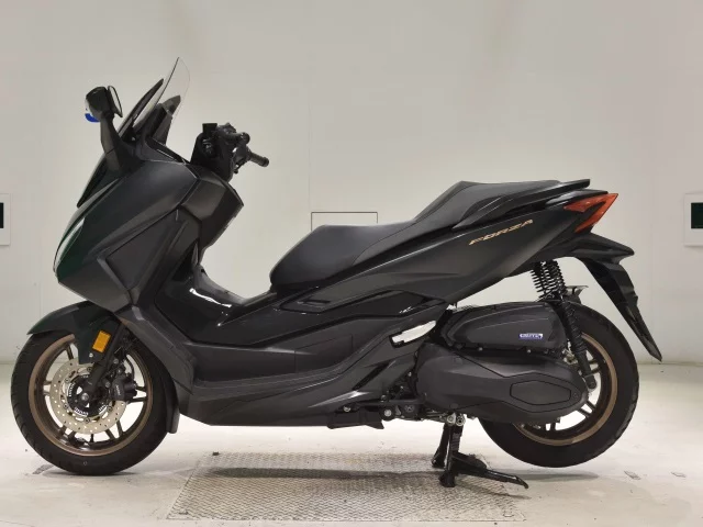 Honda FORZA -6  с аукциона в Японии