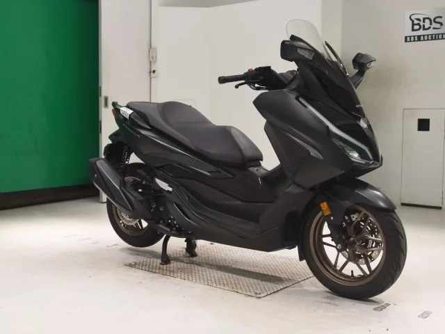Honda FORZA -6  с аукциона в Японии