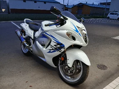 Suzuki GSX1300R HAYABUSA