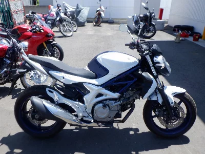 Suzuki GLADIUS400 ABS