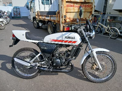 Yamaha RZ50